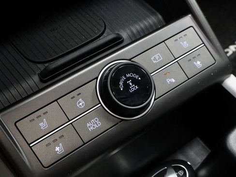 Certified 2024 Hyundai Kona Limited AWD/4WD image 36