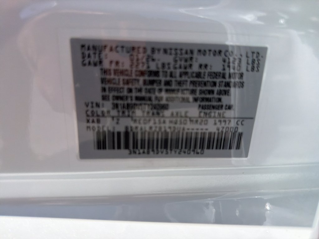 Used 2026 Nissan Sentra SR w/ Floor Mat Package FWD image 31