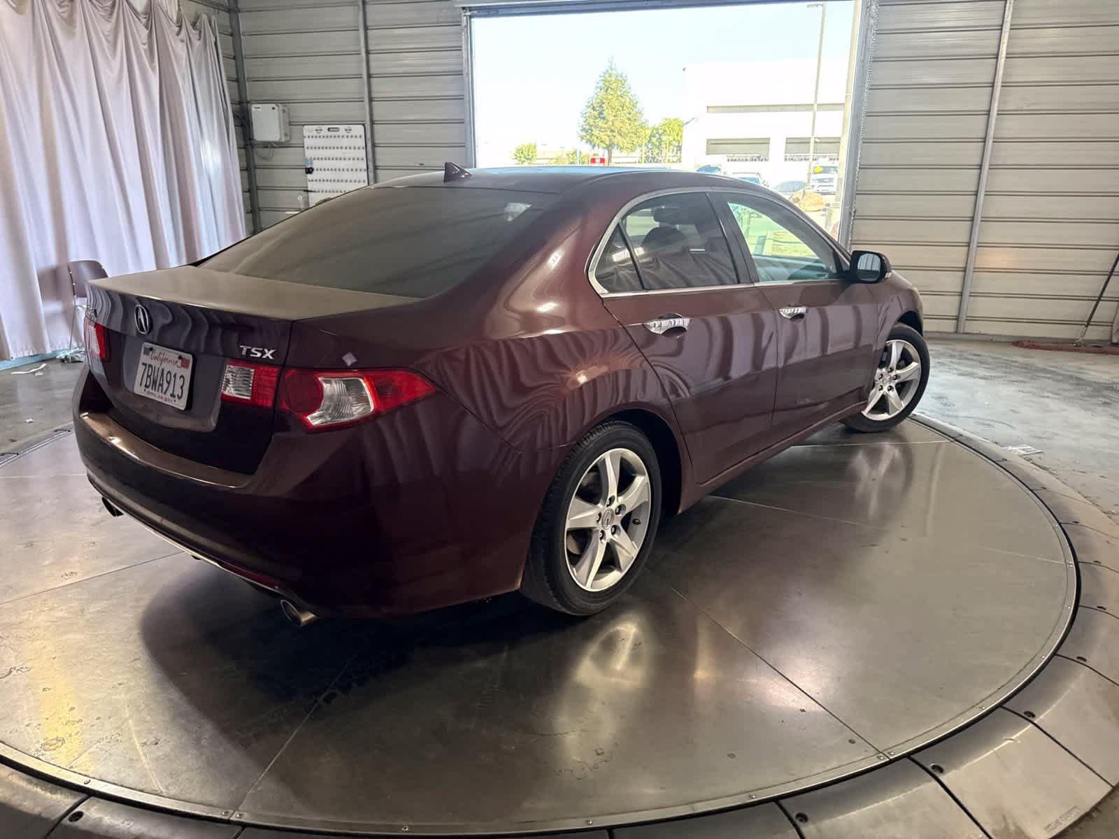 Used 2010 Acura TSX Sedan FWD image 5
