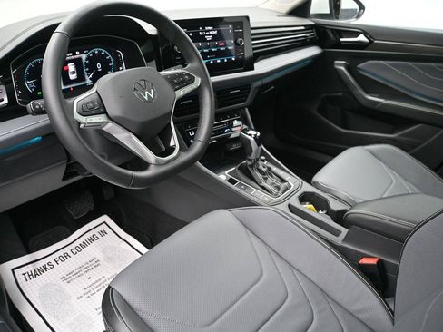 Certified 2026 Volkswagen Jetta SEL FWD image 2