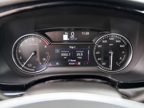Certified 2024 Cadillac XT5 Premium Luxury AWD/4WD image 11