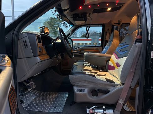 Used 1999 Ford F350 4x4 Crew Cab DRW Super Duty image 33