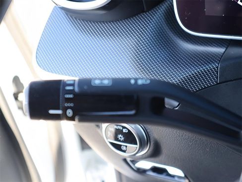 Used 2024 Mercedes-Benz C 300 4MATIC Sedan image 35