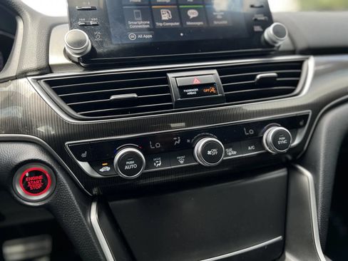 Used 2019 Honda Accord Sport image 29