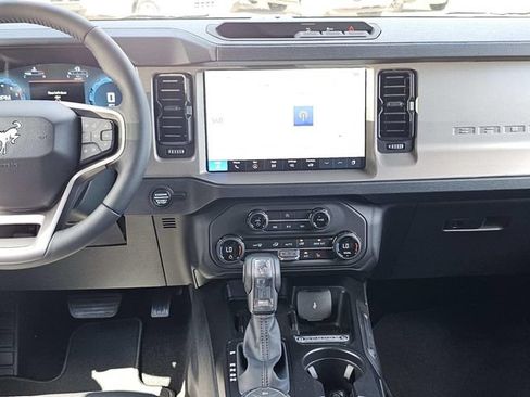New 2026 Ford Bronco Outer Banks AWD/4WD image 13