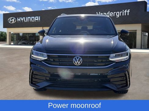 Used 2022 Volkswagen Tiguan SE R-Line image 4