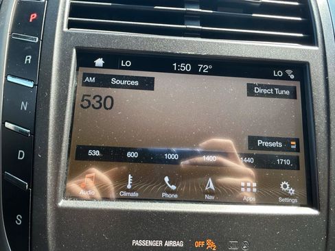 Used 2017 Lincoln MKC Select w/ Select Plus Package AWD/4WD image 23