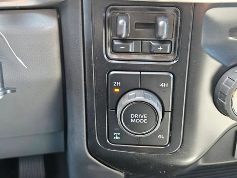 New 2026 Ford F250 XL AWD/4WD image 19