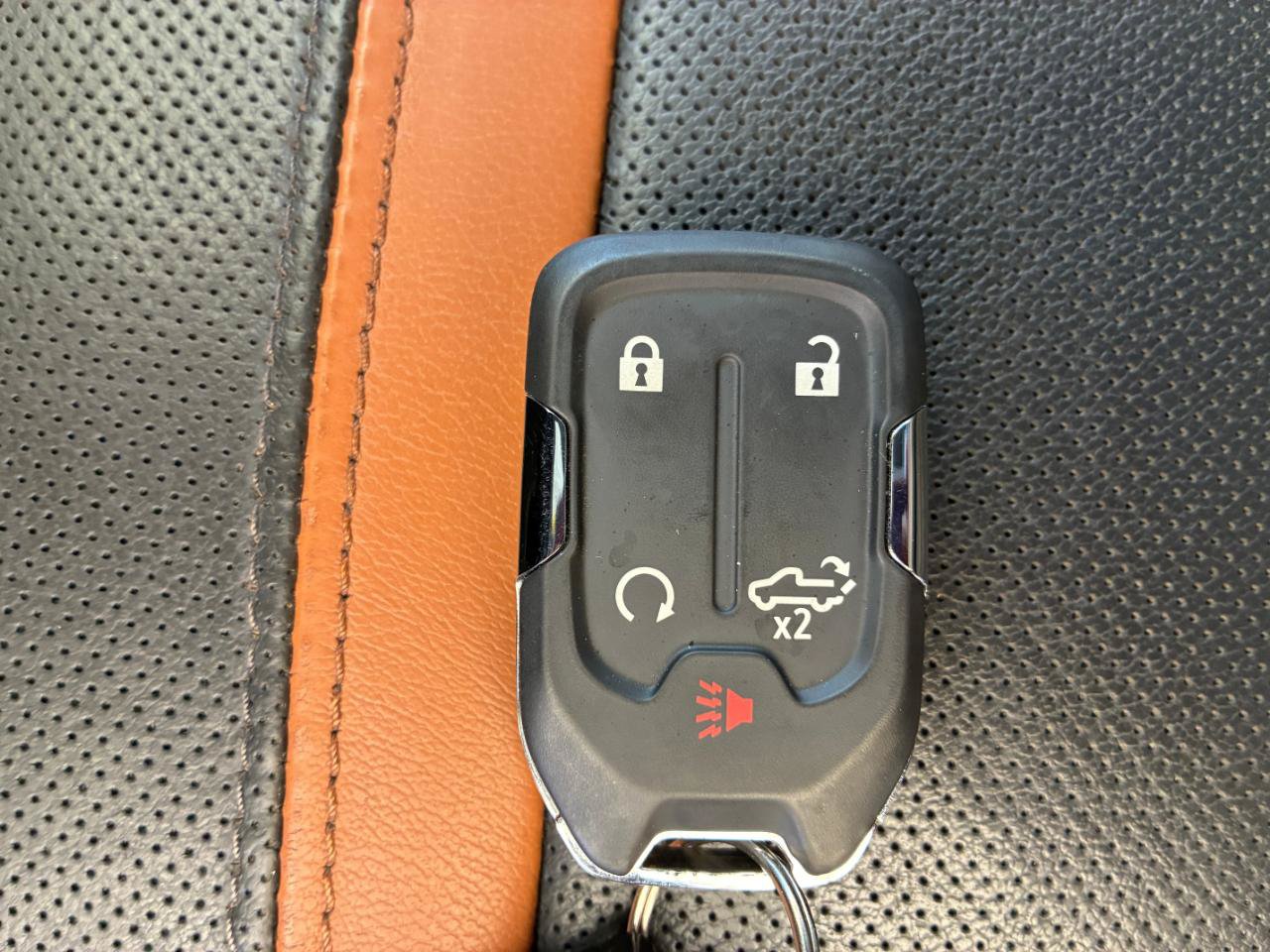 Used 2019 GMC Sierra 1500 AT4 w/ AT4 Premium Package AWD/4WD image 34