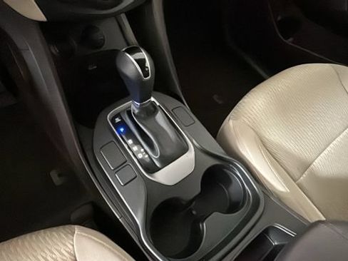 Used 2016 Hyundai Santa Fe Sport FWD image 21
