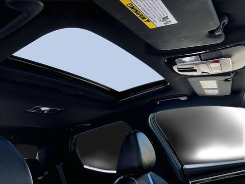 Used 2023 Hyundai Santa Cruz Limited w/ Winter Package image 17