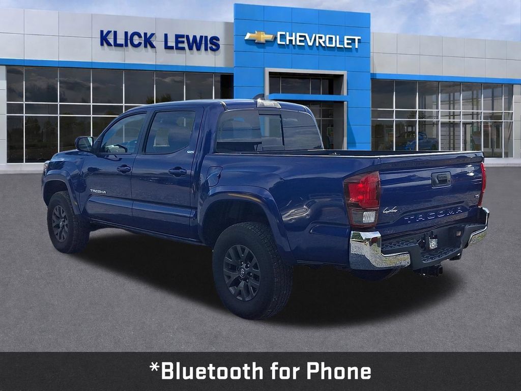 Used 2022 Toyota Tacoma SR5 AWD/4WD image 5
