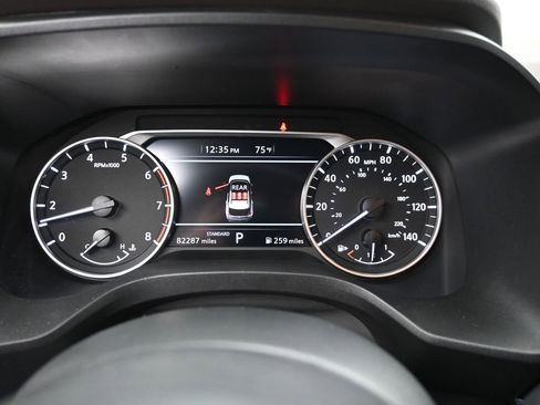 Used 2023 Nissan Rogue S FWD image 15