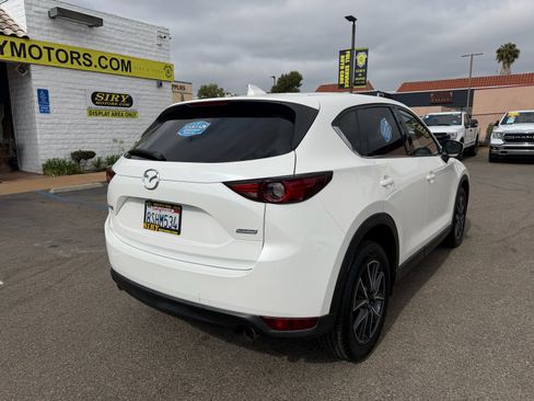 Used 2017 MAZDA CX-5 Grand Touring FWD image 4