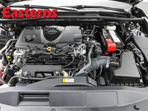 Used 2024 Toyota Camry SE image 7