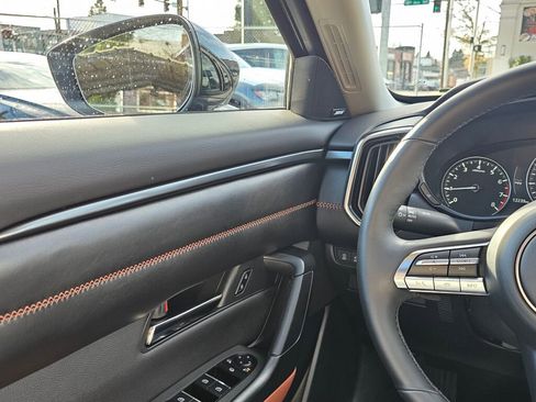 Certified 2025 MAZDA CX-50 2.5 Turbo w/ Premium Plus Pkg image 32