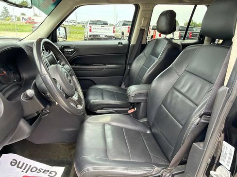 Used 2016 Jeep Patriot High Altitude AWD/4WD image 16