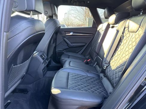 Used 2023 Audi SQ5 Premium Plus w/ Premium Plus Package AWD/4WD image 11