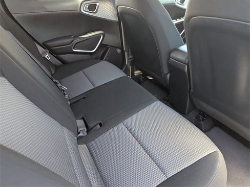 Used 2022 Kia Soul LX w/ Technology Package image 13