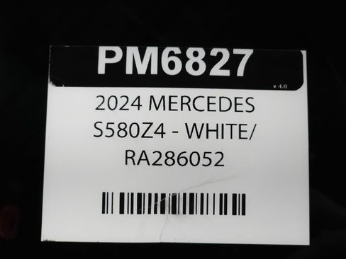 Certified 2024 Mercedes-Benz Maybach S 580 4MATIC image 43