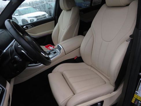 Used 2022 BMW X5 xDrive45e image 14