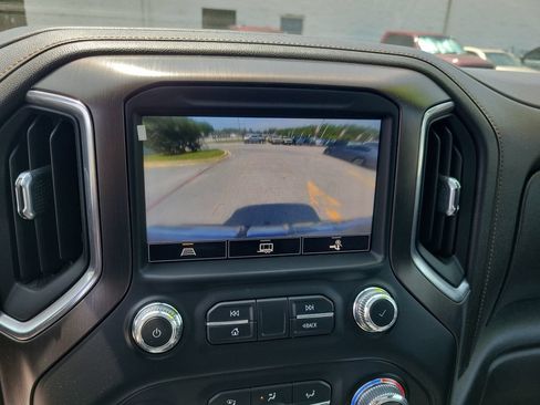 Used 2022 GMC Sierra 1500 AT4 w/ AT4 Preferred Package AWD/4WD image 30