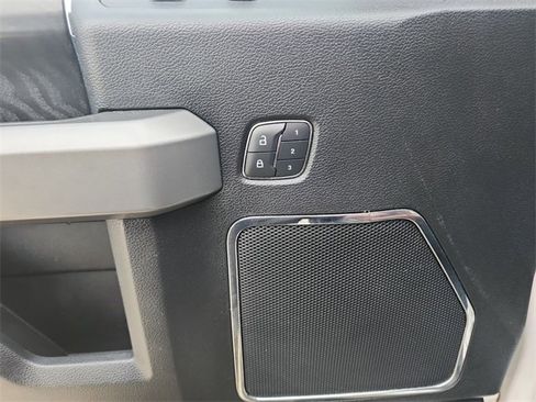 Used 2018 Ford F250 Platinum w/ Platinum Ultimate Package image 19