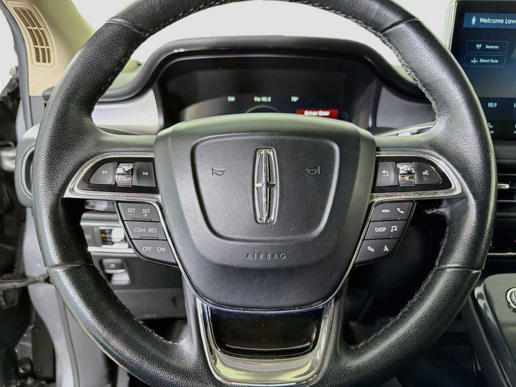 Used 2022 Lincoln Nautilus FWD w/ Premium Package image 15