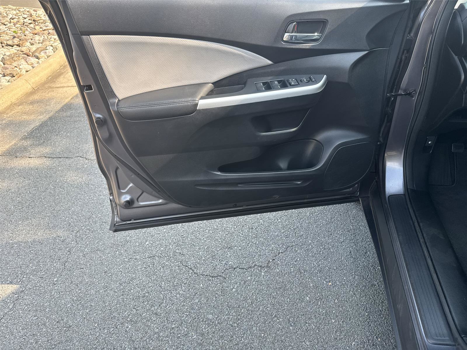 Used 2015 Honda CR-V EX-L image 23