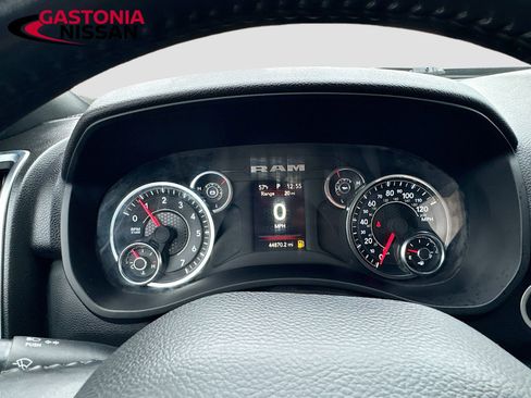 Used 2024 RAM 2500 Big Horn image 15