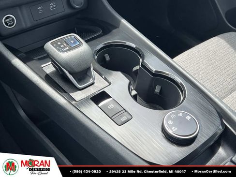 Used 2022 Nissan Rogue S AWD/4WD image 23