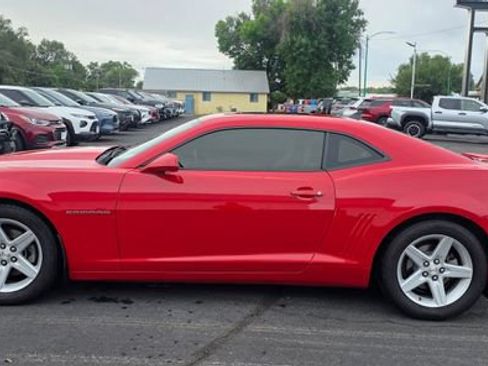 Used 2012 Chevrolet Camaro LT RWD image 4