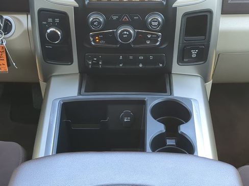 Used 2015 RAM 2500 Big Horn image 17