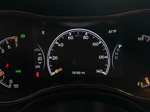 Used 2020 Jeep Grand Cherokee Altitude image 20