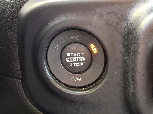 Certified 2021 Jeep Wrangler Unlimited Sport image 23