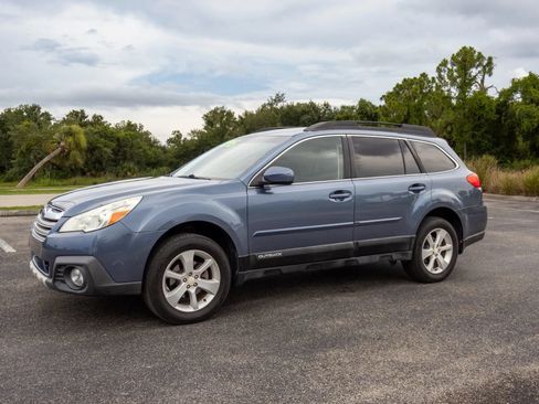 Used 2014 Subaru Outback 2.5i Premium w/ Popular Package #1B AWD/4WD image 2