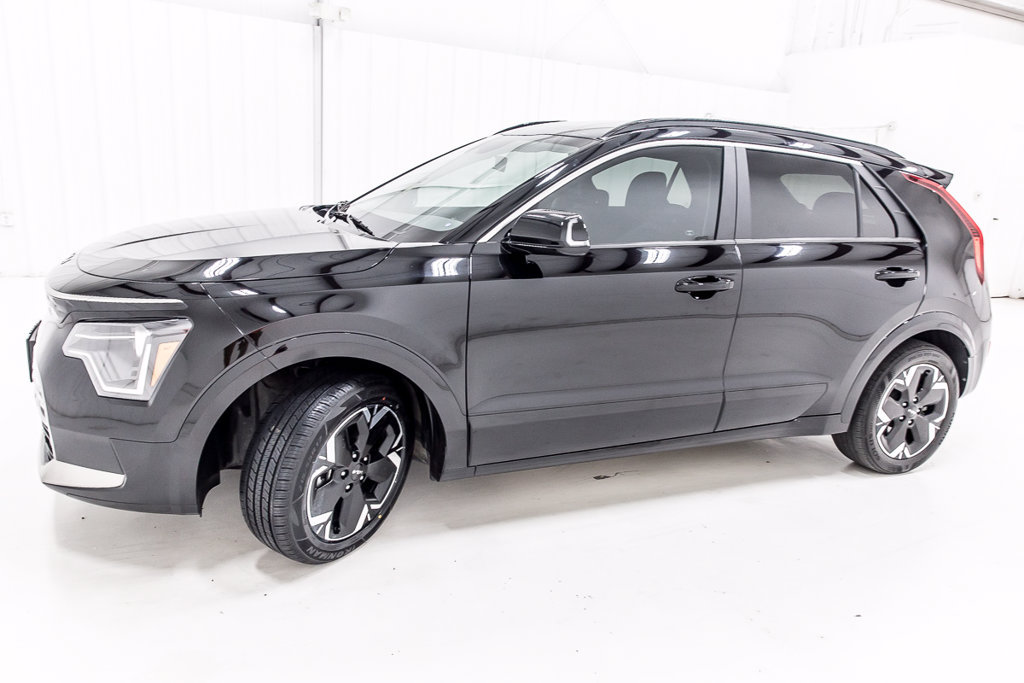 Used 2023 Kia Niro Wind FWD image 3