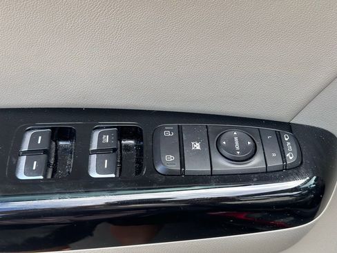 Used 2019 Kia Sportage EX w/ EX Technology Package FWD image 24