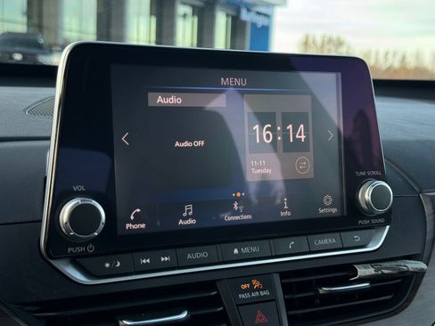 Used 2023 Nissan Altima 2.5 SV image 20