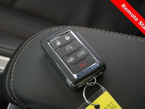 New 2026 Jeep Grand Wagoneer Limited AWD/4WD image 3