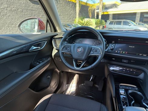Used 2023 Buick Envision Preferred image 22