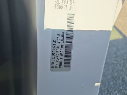 New 2026 Chrysler Pacifica Select image 41