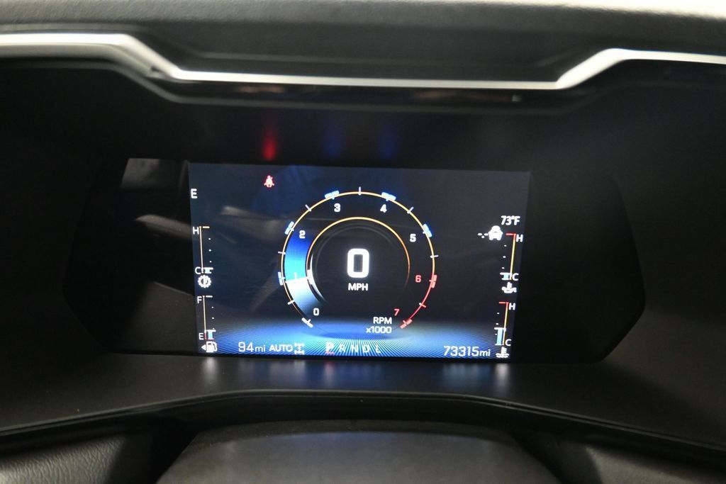 Used 2023 Chevrolet Colorado LT AWD/4WD image 16