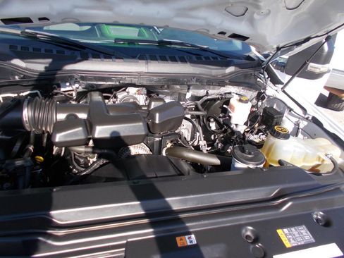 Used 2019 Ford F350 XL w/ Power Equipment Group image 8