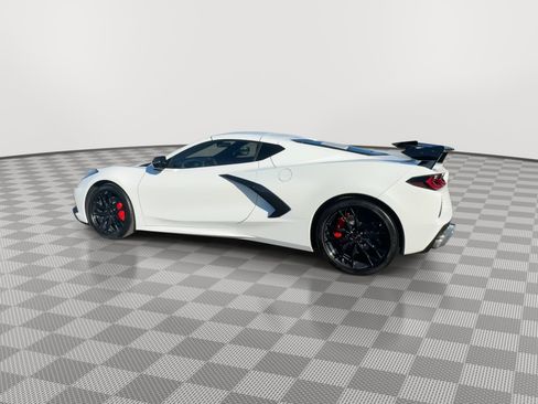 Used 2025 Chevrolet Corvette Stingray Coupe w/ 1LT image 6