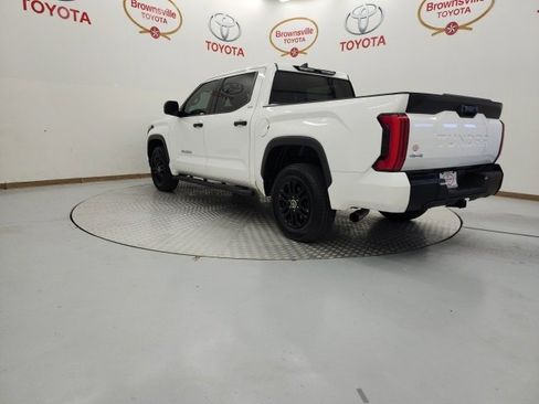 Used 2022 Toyota Tundra SR5 image 6
