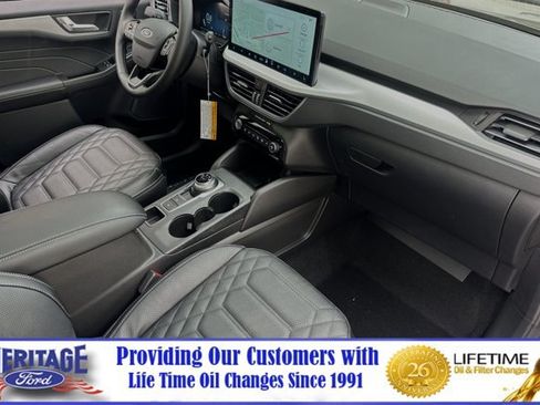 New 2024 Ford Escape Platinum w/ Premium Technology Package AWD/4WD image 13
