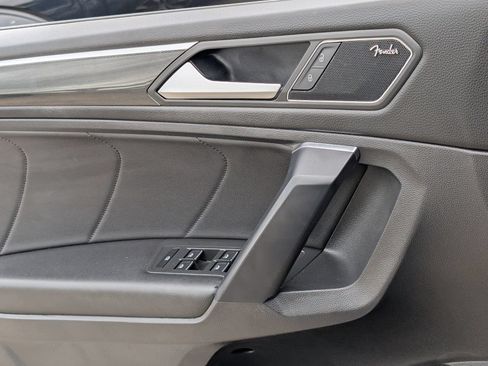 Used 2021 Volkswagen Tiguan SEL Premium R-Line w/ 3rd Row Seat Package AWD/4WD image 26