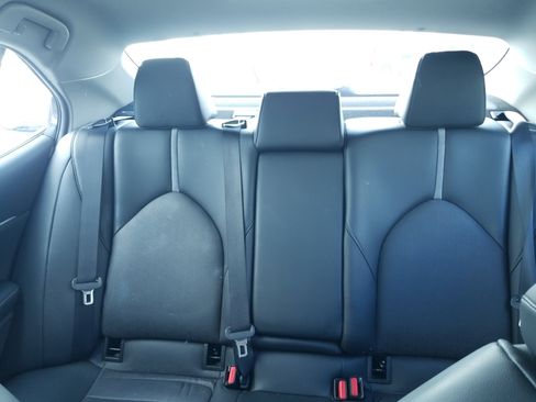 Used 2023 Toyota Camry XSE image 19