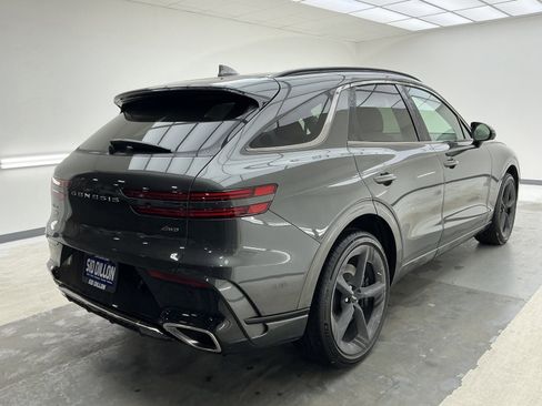 Used 2026 Genesis GV70 2.5T Sport Prestige image 4